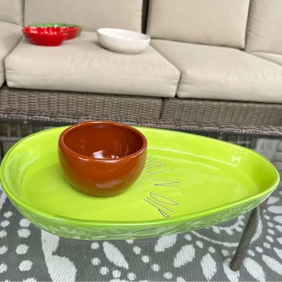 NEW Rae Dunn CHIPS N’ DIP adorable Avocado /Guacamole ceramic appetizer tray - Picture 4 of 9